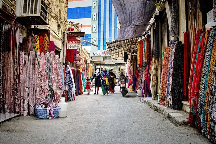بازار لاری ها و اوزی ها در بندرعباس 5421362589
